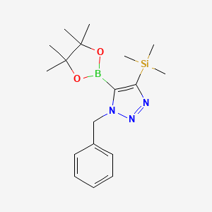 molecular formula C18H28BN3O2Si B1404618 1-Benzyl-5-(4,4,5,5-tetramethyl-1,3,2-dioxaborolan-2-yl)-4-(trimethylsilyl)-1H-1,2,3-triazole CAS No. 1130489-19-8