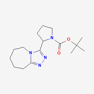 molecular formula C16H26N4O2 B1404697 tert-butyl 2-{5H,6H,7H,8H,9H-[1,2,4]triazolo[4,3-a]azepin-3-yl}pyrrolidine-1-carboxylate CAS No. 1610376-95-8
