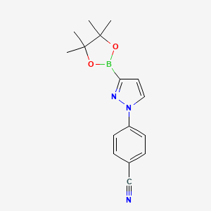 molecular formula C16H18BN3O2 B1405381 4-(3-(4,4,5,5-Tetramethyl-1,3,2-dioxaborolan-2-yl)-1H-pyrazol-1-yl)benzonitrile CAS No. 2223055-73-8