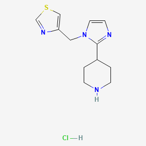 molecular formula C12H17ClN4S B1405745 4-[1-(1,3-thiazol-4-ylmethyl)-1H-imidazol-2-yl]piperidine hydrochloride CAS No. 1992996-50-5