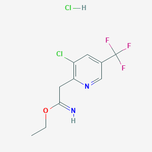 molecular formula C10H11Cl2F3N2O B1407121 盐酸乙基 2-[3-氯-5-(三氟甲基)-2-吡啶基]乙亚胺 CAS No. 1432053-81-0
