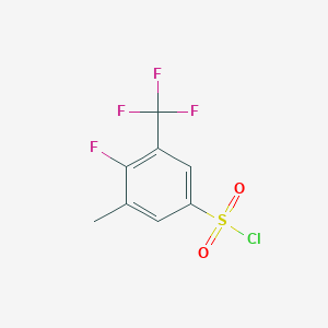 molecular formula C8H5ClF4O2S B1407767 4-Fluoro-3-methyl-5-(trifluoromethyl)benzenesulfonyl chloride CAS No. 1706458-75-4