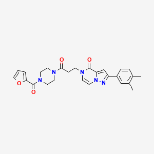 molecular formula C26H27N5O4 B14105584 2-(3,4-dimethylphenyl)-5-{3-[4-(furan-2-ylcarbonyl)piperazin-1-yl]-3-oxopropyl}pyrazolo[1,5-a]pyrazin-4(5H)-one 