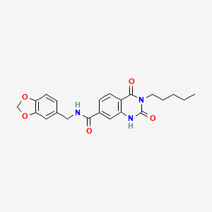 molecular formula C22H23N3O5 B14106971 N-(1,3-benzodioxol-5-ylmethyl)-2,4-dioxo-3-pentyl-1,2,3,4-tetrahydroquinazoline-7-carboxamide 