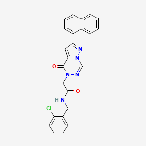 molecular formula C24H18ClN5O2 B14111814 N-(2-chlorobenzyl)-2-(2-(naphthalen-1-yl)-4-oxopyrazolo[1,5-d][1,2,4]triazin-5(4H)-yl)acetamide 