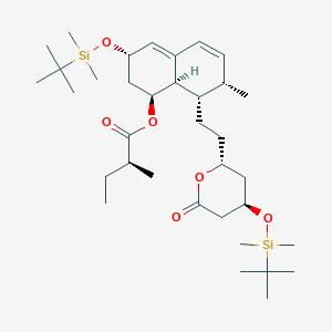 molecular formula C35H62O6Si2 B141308 [(1S,3S,7S,8S,8aR)-3-[tert-butyl(dimethyl)silyl]oxy-8-[2-[(2R,4R)-4-[tert-butyl(dimethyl)silyl]oxy-6-oxooxan-2-yl]ethyl]-7-methyl-1,2,3,7,8,8a-hexahydronaphthalen-1-yl] (2S)-2-methylbutanoate CAS No. 136980-32-0