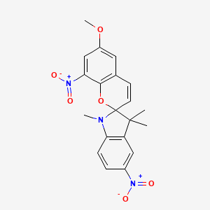 molecular formula C20H19N3O6 B14151617 6-Methoxy-1',3',3'-trimethyl-5',8-dinitro-1',3'-dihydrospiro[chromene-2,2'-indole] CAS No. 7652-33-7