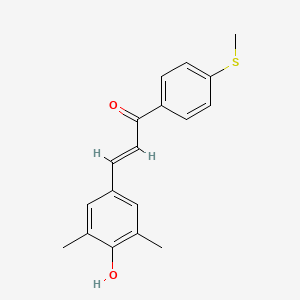 molecular formula C18H18O2S B1416573 1-(4-Methylthiophenyl)-3-(3,5-dimethyl-4-hydroxyphenyl)prop-2-en-1-one CAS No. 824932-89-0
