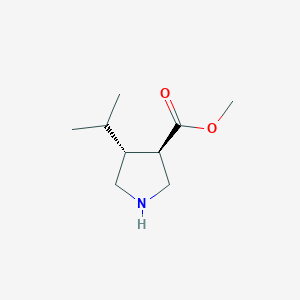 molecular formula C9H17NO2 B1416609 trans (+/-) 4-Isopropylpyrrolidine-3-carboxylic acid methyl ester CAS No. 1334406-73-3