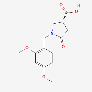 molecular formula C14H17NO5 B1416662 (3R)-1-[(2,4-dimethoxyphenyl)methyl]-5-oxopyrrolidine-3-carboxylic acid CAS No. 1629681-80-6