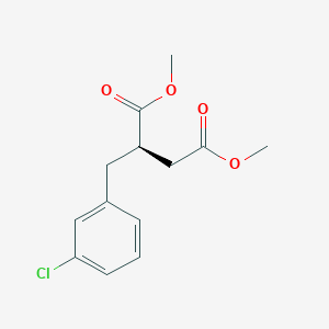 molecular formula C13H15ClO4 B14177578 Dimethyl (2R)-2-[(3-chlorophenyl)methyl]butanedioate CAS No. 916263-99-5