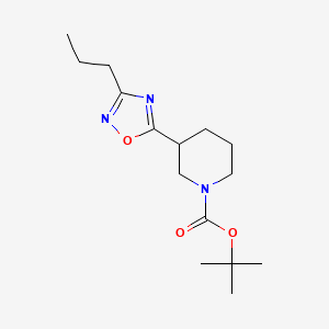 molecular formula C15H25N3O3 B1418020 Tert-butyl 3-(3-propyl-1,2,4-oxadiazol-5-YL)piperidine-1-carboxylate CAS No. 902837-23-4