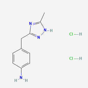 molecular formula C10H14Cl2N4 B1418082 {4-[(5-Methyl-4H-1,2,4-triazol-3-yl)methyl]phenyl}amine dihydrochloride CAS No. 1185543-38-7