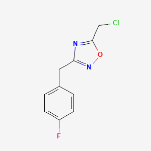molecular formula C10H8ClFN2O B1419983 5-(Chloromethyl)-3-[(4-fluorophenyl)methyl]-1,2,4-oxadiazole CAS No. 867315-05-7