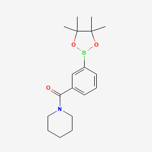 molecular formula C18H26BNO3 B1420440 Piperidin-1-yl(3-(4,4,5,5-tetramethyl-1,3,2-dioxaborolan-2-yl)phenyl)methanone CAS No. 1073353-62-4