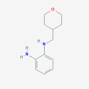 molecular formula C12H18N2O B1420530 N1-[(oxan-4-yl)methyl]benzene-1,2-diamine CAS No. 1086386-02-8