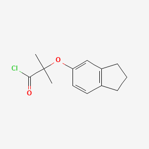 molecular formula C13H15ClO2 B1420693 2-(2,3-Dihydro-1H-inden-5-yloxy)-2-methylpropanoyl chloride CAS No. 1160257-88-4