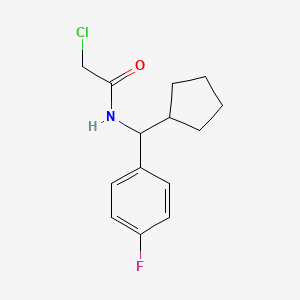 molecular formula C14H17ClFNO B1422901 2-chloro-N-[cyclopentyl(4-fluorophenyl)methyl]acetamide CAS No. 1311317-22-2
