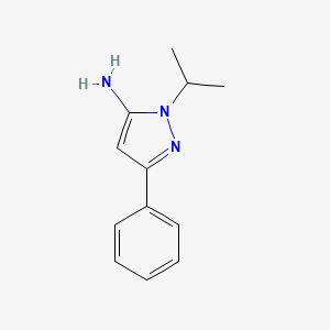 molecular formula C12H15N3 B1422991 3-苯基-1-(异丙基)-1H-吡唑-5-胺 CAS No. 14085-41-7
