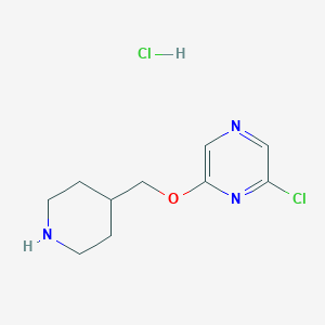 2-Chloro-6-(4-piperidinylmethoxy)pyrazine hydrochloride