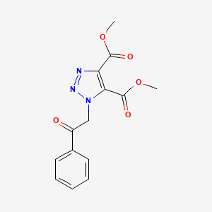 molecular formula C14H13N3O5 B1425620 1-(2-氧代-2-苯乙基)-1H-1,2,3-三唑-4,5-二甲酯 CAS No. 869895-64-7