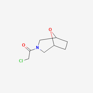 molecular formula C8H12ClNO2 B1425710 2-氯-1-{8-氧杂-3-氮杂双环[3.2.1]辛烷-3-基}乙酮 CAS No. 1536660-99-7