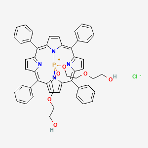 molecular formula C52H46ClN4O6P B14263690 2-[2-[[22-[2-(2-Hydroxyethoxy)ethoxy]-2,7,12,17-tetraphenyl-21,23,24,25-tetraza-22-phosphoniahexacyclo[9.9.3.13,6.113,16.08,23.018,21]pentacosa-1(20),2,4,6(25),7,9,11,13(24),14,16,18-undecaen-22-yl]oxy]ethoxy]ethanol;chloride CAS No. 159334-67-5