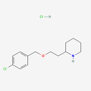 molecular formula C14H21Cl2NO B1426514 2-{2-[(4-Chlorobenzyl)oxy]ethyl}piperidine hydrochloride CAS No. 1219980-68-3