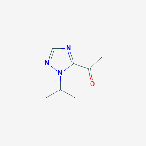 molecular formula C7H11N3O B142654 1-(1-Isopropyl-1H-1,2,4-triazol-5-YL)ethanone CAS No. 153334-26-0