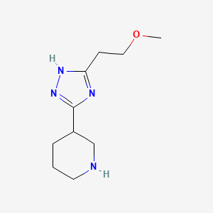 3-(5-(2-Methoxyethyl)-4H-1,2,4-triazol-3-yl)piperidine