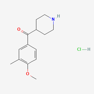 molecular formula C14H20ClNO2 B1426755 4-(4-Methoxy-3-methylbenzoyl)piperidine hydrochloride CAS No. 1353501-87-7