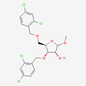 molecular formula C20H20Cl4O5 B1427371 Methyl 3,5-di-O-(2,4-dichlorobenzyl)-D-ribofuranoside 