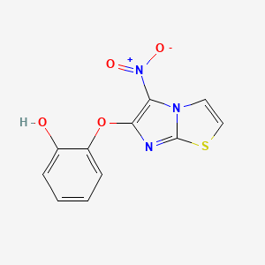 2-({5-Nitroimidazo[2,1-b][1,3]thiazol-6-yl}oxy)phenol