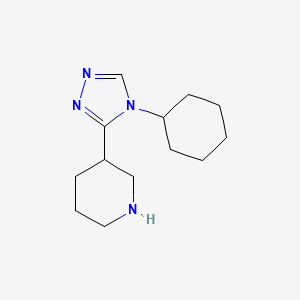 molecular formula C13H22N4 B1428823 3-(4-cyclohexyl-4H-1,2,4-triazol-3-yl)piperidine CAS No. 1490591-94-0