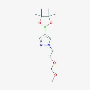 molecular formula C13H23BN2O4 B1429653 1-(2-(methoxymethoxy)ethyl)-4-(4,4,5,5-tetramethyl-1,3,2-dioxaborolan-2-yl)-1H-pyrazole CAS No. 1013101-73-9