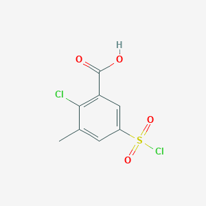 molecular formula C8H6Cl2O4S B1429974 2-Chloro-5-(chlorosulfonyl)-3-methylbenzoic acid CAS No. 90048-72-9
