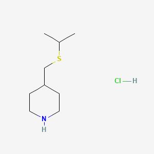 B1431226 4-[(Propan-2-ylsulfanyl)methyl]piperidine hydrochloride CAS No. 1366664-45-0