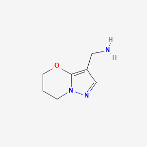 molecular formula C7H11N3O B1431836 (6,7-dihydro-5H-pyrazolo[5,1-b][1,3]oxazin-3-ylmethyl)amine CAS No. 1428233-89-9