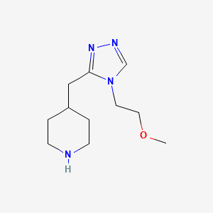 4-((4-(2-methoxyethyl)-4H-1,2,4-triazol-3-yl)methyl)piperidine