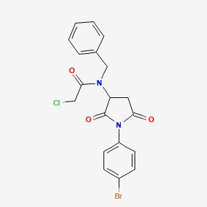 molecular formula C19H16BrClN2O3 B1434102 N-Benzyl-N-[1-(4-bromophenyl)-2,5-dioxopyrrolidin-3-yl]-2-chloroacetamide CAS No. 1858241-22-1