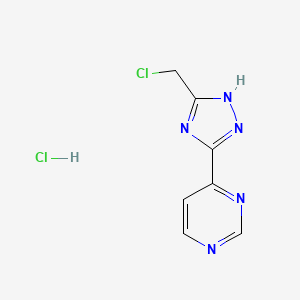 molecular formula C7H7Cl2N5 B1434111 4-[5-(chloromethyl)-1H-1,2,4-triazol-3-yl]pyrimidine hydrochloride CAS No. 1803611-65-5