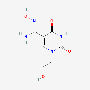 molecular formula C7H10N4O4 B1435171 (Z)-N'-hydroxy-1-(2-hydroxyethyl)-2,4-dioxo-1,2,3,4-tetrahydropyrimidine-5-carboximidamide CAS No. 2060523-73-9