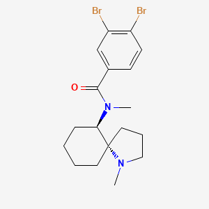 molecular formula C18H24Br2N2O B1435333 UNII-7P6974D7RX component XHBTZWGPHRHWQZ-AEFFLSMTSA-N CAS No. 119878-31-8