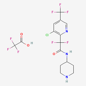 molecular formula C15H14ClF8N3O3 B1436241 2-[3-chloro-5-(trifluoromethyl)pyridin-2-yl]-2,2-difluoro-N-(piperidin-4-yl)acetamide; trifluoroacetic acid CAS No. 1823188-45-9