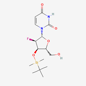 molecular formula C15H25FN2O5Si B1436364 1-((2R,3R,4R,5R)-4-((tert-Butyldimethylsilyl)oxy)-3-fluoro-5-(hydroxymethyl)tetrahydrofuran-2-yl)pyrimidine-2,4(1H,3H)-dione CAS No. 1445379-59-8
