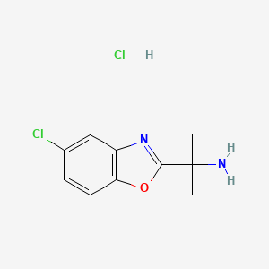 molecular formula C10H12Cl2N2O B1436407 2-(5-Chloro-1,3-benzoxazol-2-yl)propan-2-amine hydrochloride CAS No. 2060006-66-6