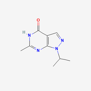 molecular formula C9H12N4O B1436695 6-methyl-1-(propan-2-yl)-1H,4H,5H-pyrazolo[3,4-d]pyrimidin-4-one CAS No. 5494-83-7