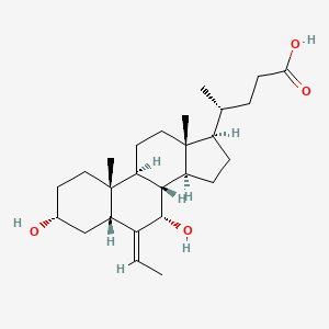 molecular formula C26H42O4 B1436934 (4R)-4-[(3R,5R,6Z,7S,8S,9S,10R,13R,14S,17R)-6-乙叉基-3,7-二羟基-10,13-二甲基-1,2,3,4,5,7,8,9,11,12,14,15,16,17-十四氢环戊并[a]菲并蒽-17-基]戊酸 CAS No. 1908444-27-8