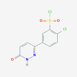 molecular formula C10H6Cl2N2O3S B1437179 2-Chloro-5-(6-oxo-1,6-dihydropyridazin-3-yl)benzenesulfonyl chloride CAS No. 1160264-18-5