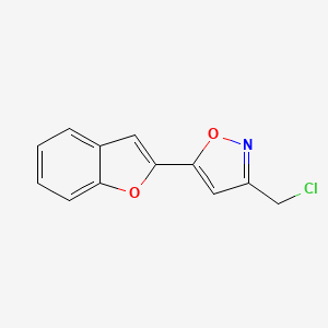molecular formula C12H8ClNO2 B1438836 5-(1-Benzofuran-2-yl)-3-(chloromethyl)isoxazole CAS No. 1105191-44-3
